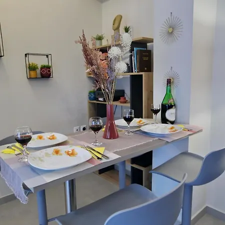 Apartment Matoulas Luxury *